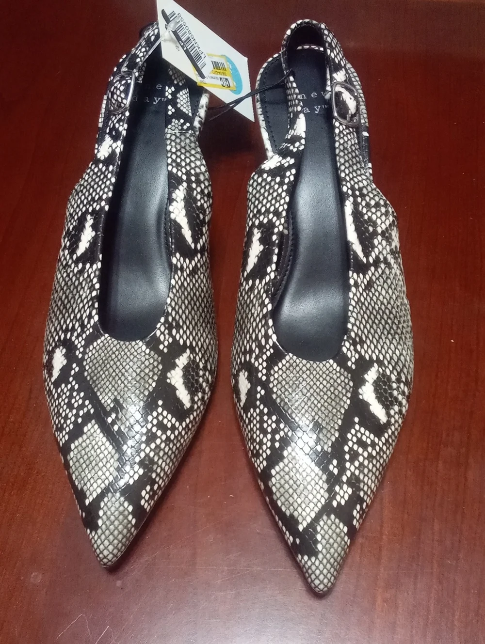 A New Day Pointed Snake-Print Slingback Flats Sz 7 1/2 NWT $40 Black & White